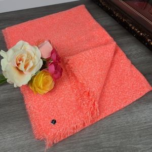 EXPRESS Blanket Scarf